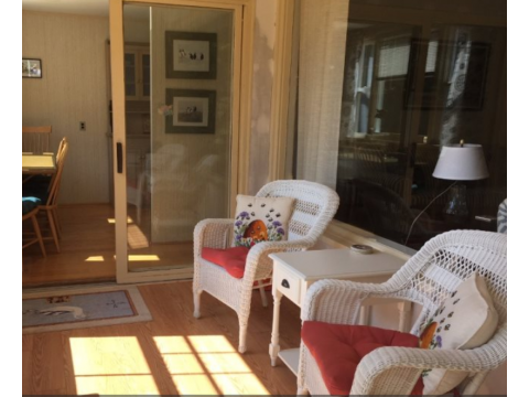Enclosed sunporch 