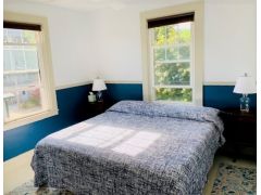 Bedroom with King size bed 