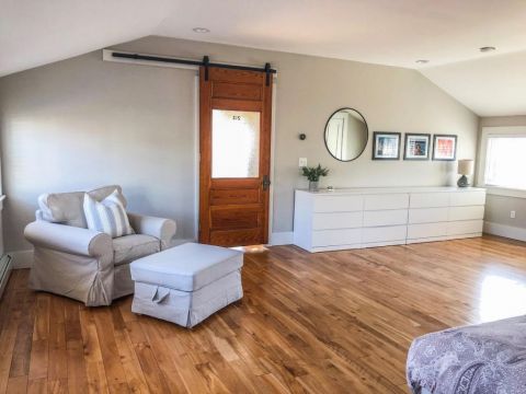 Second floor Master bedroom 