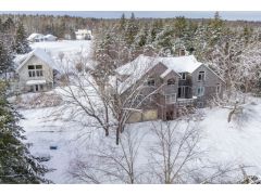 Main home with guest house 