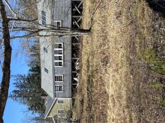 Boat house with seasonal studio apartment